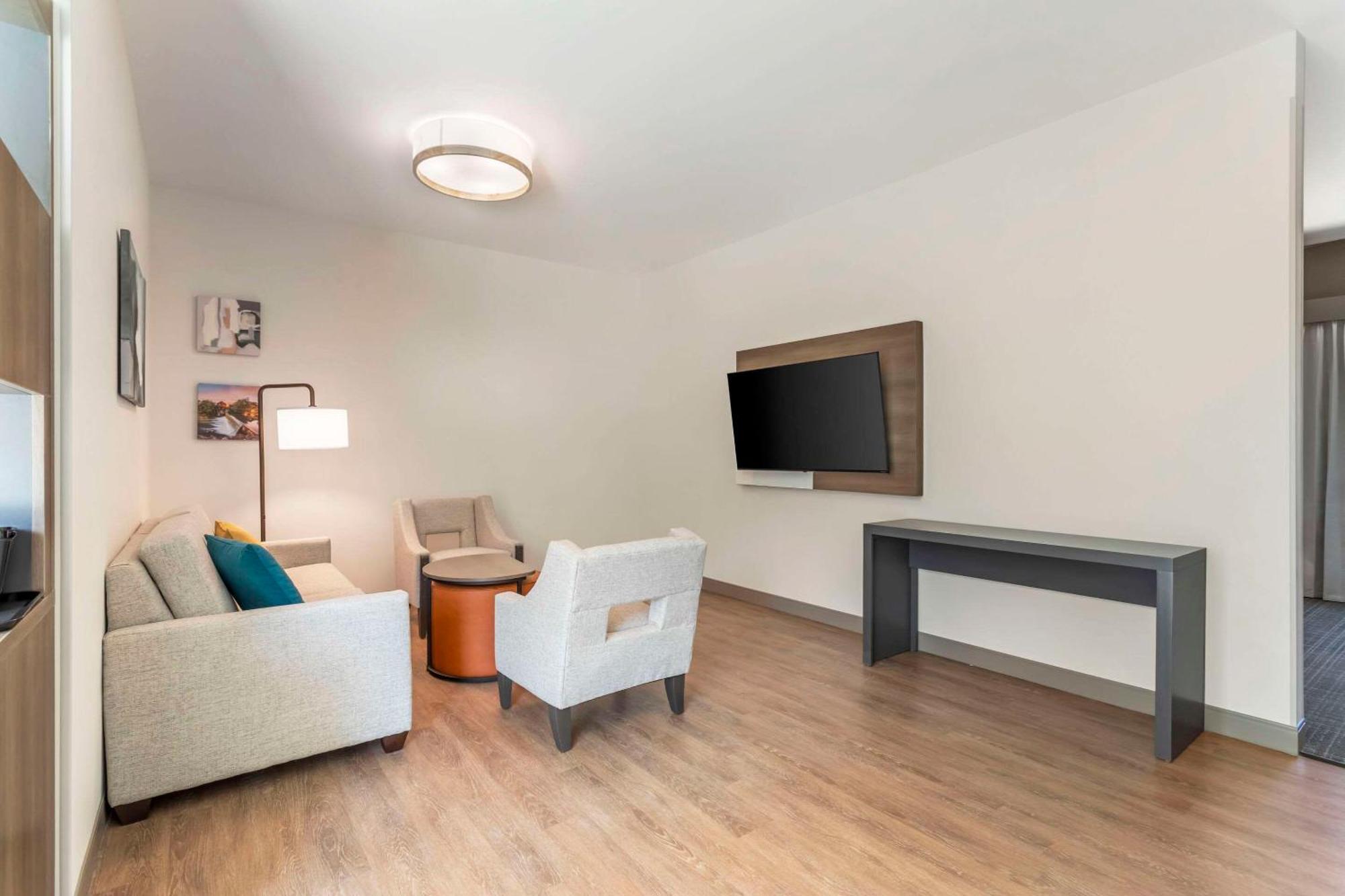 Comfort Suites Gatlinburg Downtown-Convention Center Εξωτερικό φωτογραφία