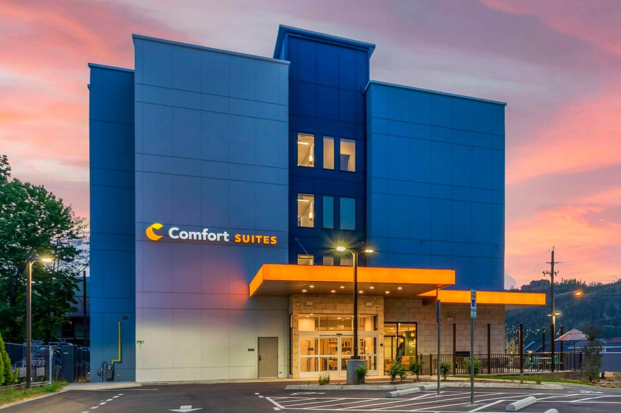 Comfort Suites Gatlinburg Downtown-Convention Center Εξωτερικό φωτογραφία