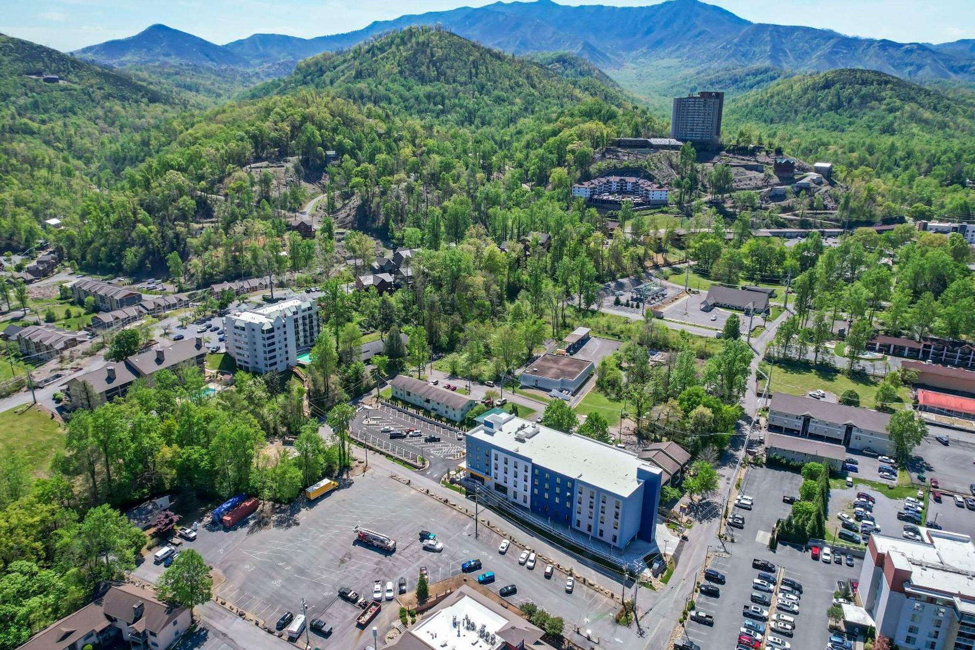 Comfort Suites Gatlinburg Downtown-Convention Center Εξωτερικό φωτογραφία