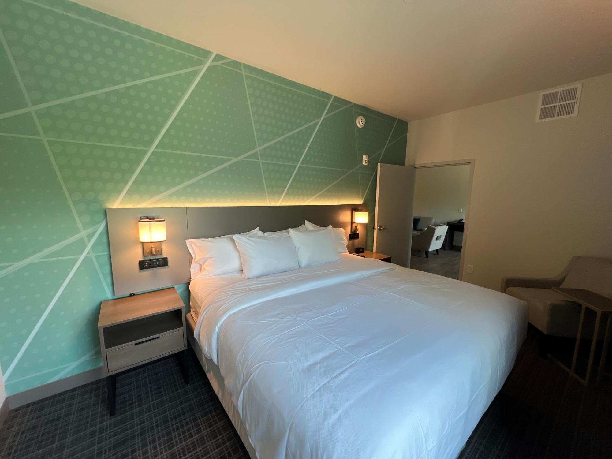 Comfort Suites Gatlinburg Downtown-Convention Center Εξωτερικό φωτογραφία